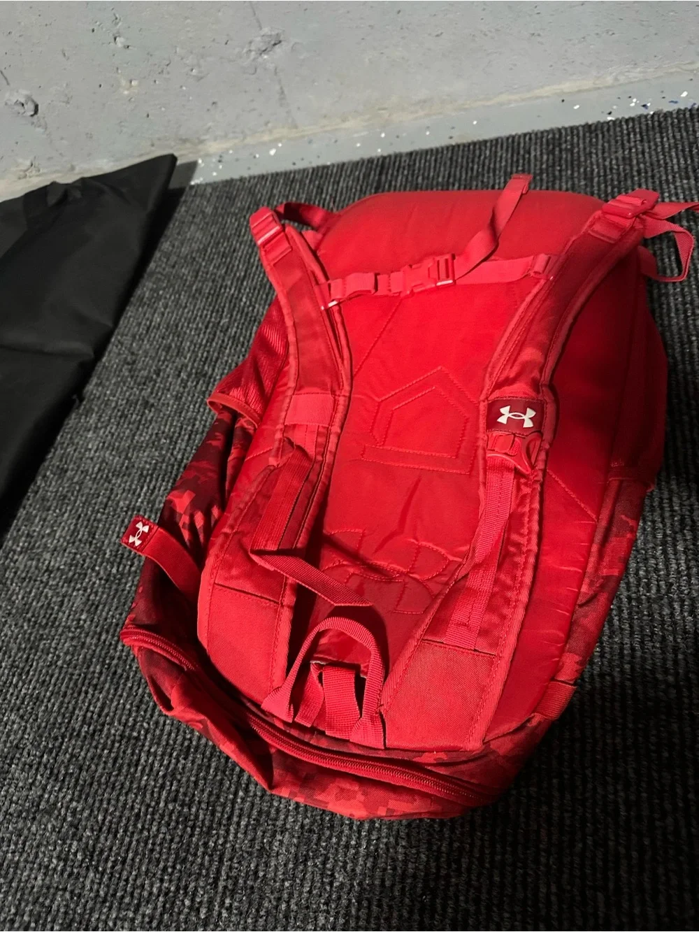 Under Armour bold red